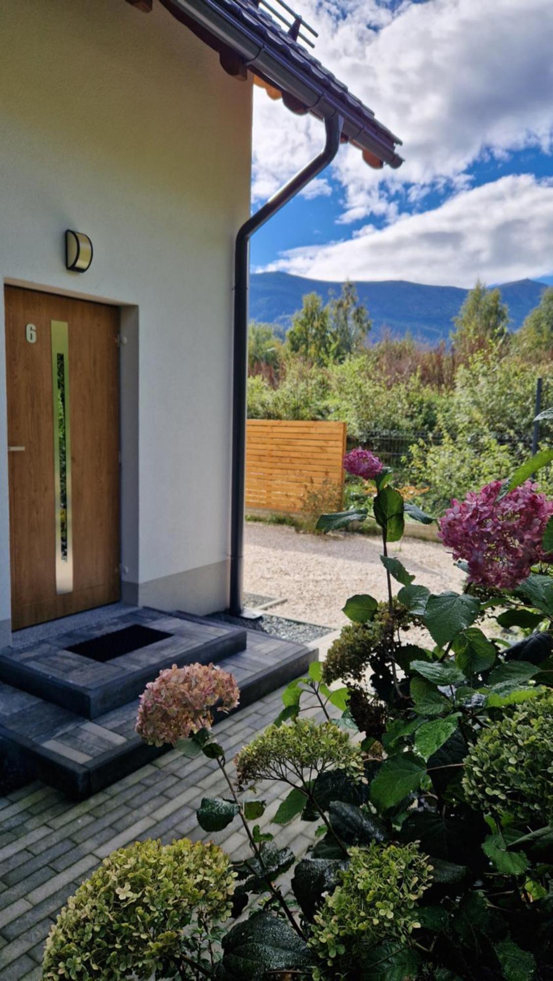 Widokowo - Domki Z Widokiem Na Sniezke Z Jacuzzi I Sauna Karpacz Kültér fotó